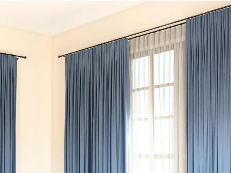 Living room curtains in Qatar